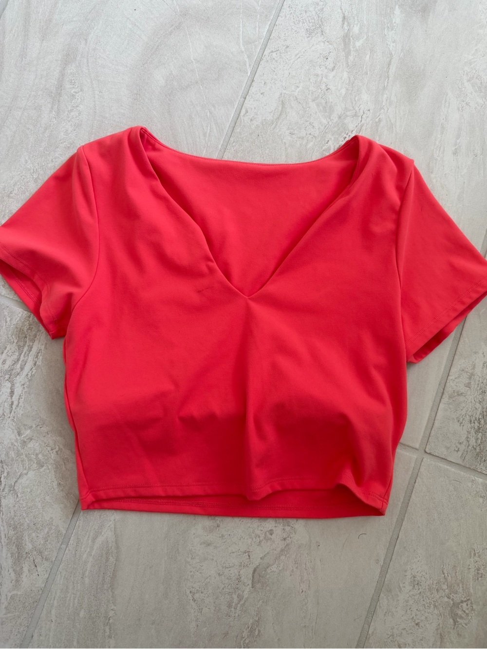 P’tula Women’s V-Neck workout Crop Top in Bright Coral Pink